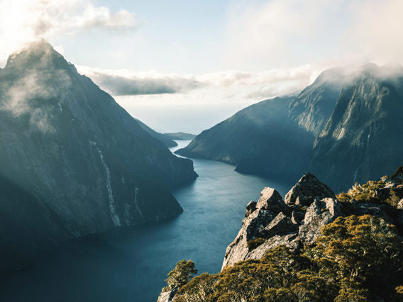 A First-Timer’s Guide to Exploring Milford Sound — What to See, Where to Stop & How to Get There Easily